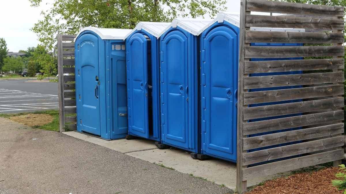 Construction Site Porta Potty Rental - Porta Potty Rental Pros - Porta Potty Rentals services in Oakville, IA